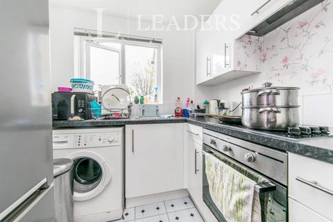 1 bedroom house to rent, Chinook, Highwoods, Colchester, CO4