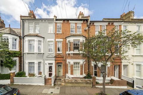 Garfield Road, London SW11