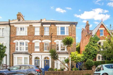 Yerbury Road, London N19