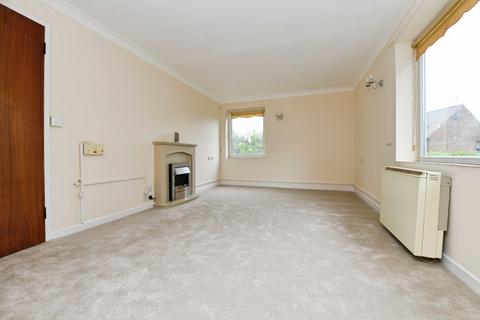 1 bedroom flat for sale, Sawyers Hall Lane, BRENTWOOD, Essex, CM15