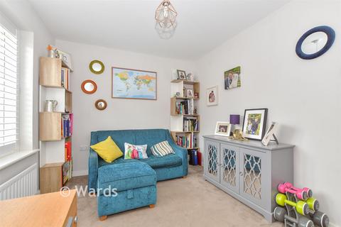 Artisan Road, Headcorn TN27