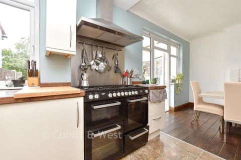 4 bedroom terraced house for sale, Vermont Road, Sutton SM1
