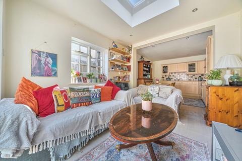 3 bedroom semi-detached house for sale, Salehurst Road, Brockley, London, SE4