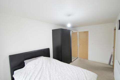 2 bedroom flat to rent, Zeus Court, Fairfield Road, Yiewsley, UB7