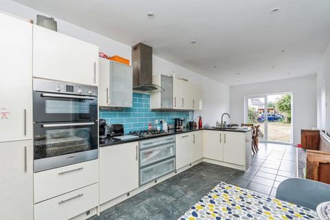 4 bedroom detached house for sale, Downs Park Avenue, Totton, Southampton, Hampshire, SO40