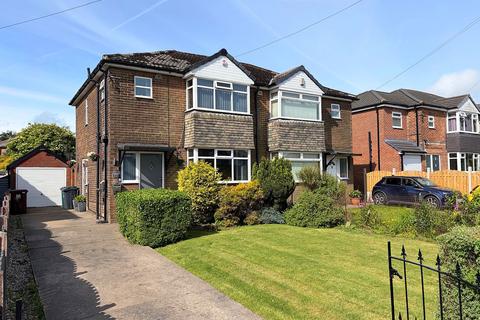 3 bedroom semi-detached house for sale, Beacon Road, Bradford BD6