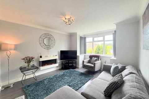 3 bedroom semi-detached house for sale, Beacon Road, Bradford BD6