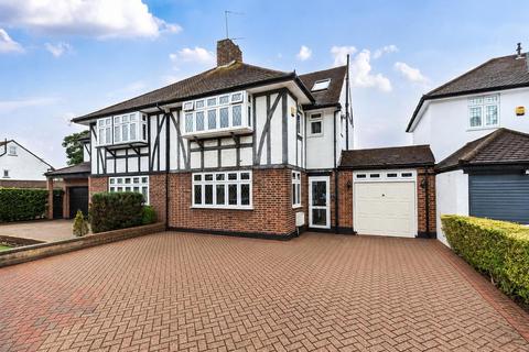 Colepits Wood Road, London, SE9