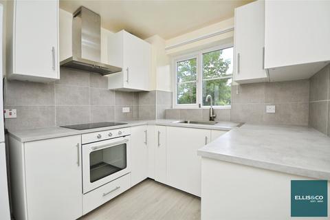 Lucas Gardens, Finchley, N2