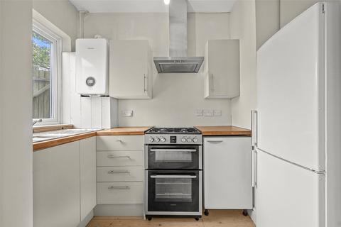 1 bedroom apartment for sale, Ivydale Road, Nunhead, SE15