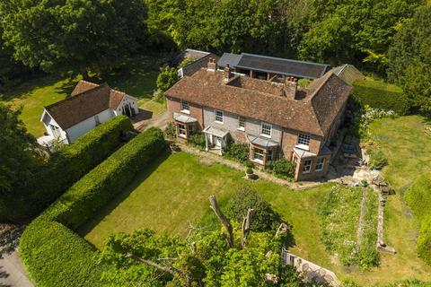 undefined, Mount Pleasant & The Cottage, Canterbury Road, Lyminge