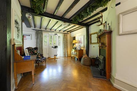 undefined, Mount Pleasant & The Cottage, Canterbury Road, Lyminge