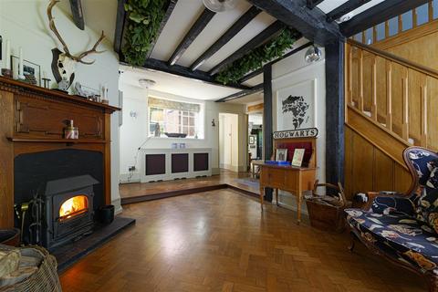 undefined, Mount Pleasant & The Cottage, Canterbury Road, Lyminge