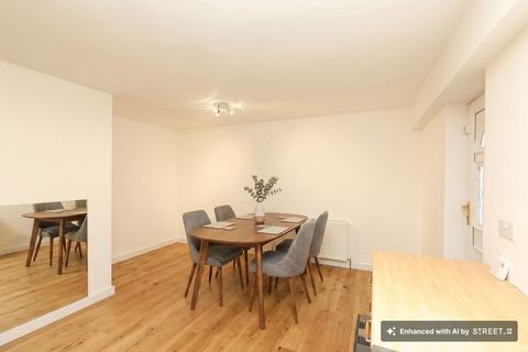 3 bedroom end of terrace house for sale, Streetfields, Sheffield S20