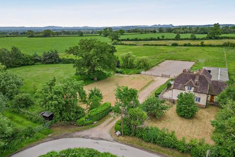 3 bedroom equestrian property for sale, Petton Holdings, Burlton, Shrewsbury, Shropshire