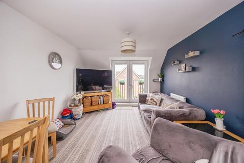 2 bedroom flat for sale, Tudor Crescent, Portsmouth