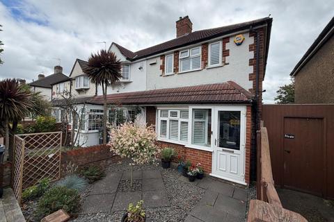 undefined, Hampton Road West, Hanworth, Feltham, TW13