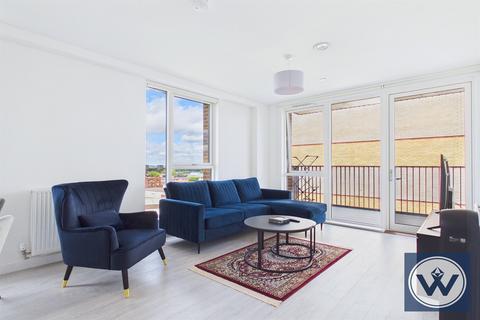2 bedroom apartment to rent, Caturra Court, UB3