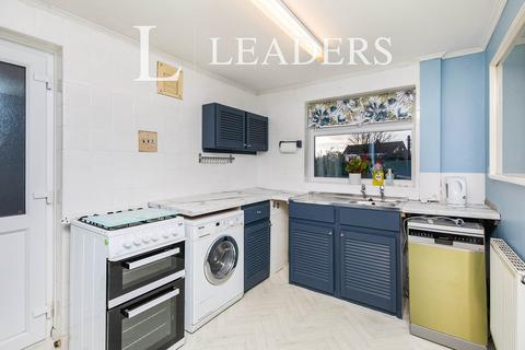 3 bedroom semi-detached house to rent, Priestland Avenue, Spondon, DE21