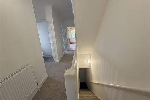 4 bedroom flat to rent, Station Parade, Virginia Water, Surrey GU25