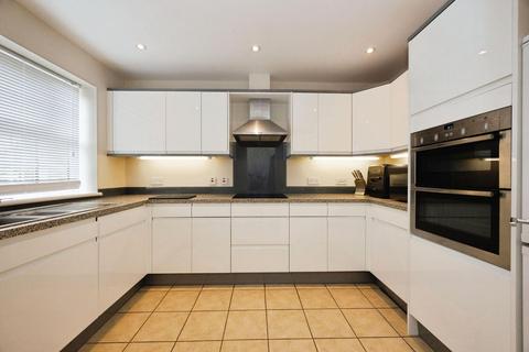 3 bedroom end of terrace house for sale, Barrow Hill, Ashford, TN25 6