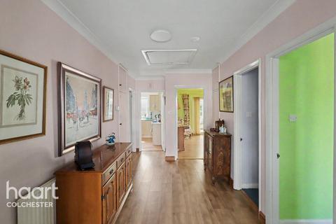 3 bedroom detached bungalow for sale, Queen Anne Road, Colchester