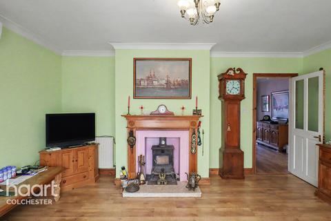 3 bedroom detached bungalow for sale, Queen Anne Road, Colchester