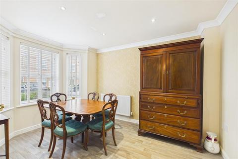 3 bedroom semi-detached house for sale, John Gold Avenue, Newark