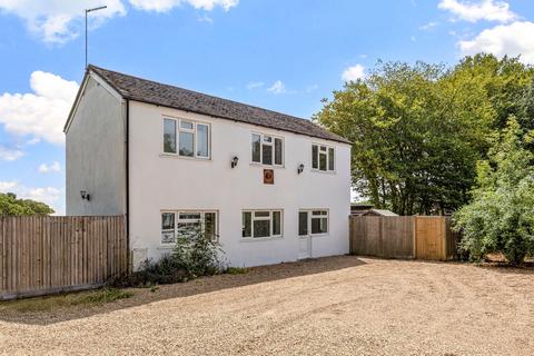 2 bedroom detached house for sale, The Coach House, Millfields Farm Cottage, Horsham Road RH12 4PR
