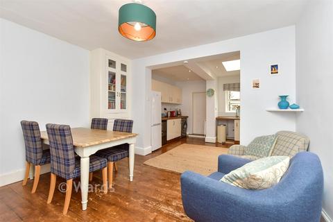 3 bedroom terraced house for sale, St. Mary's Road, Faversham ME13