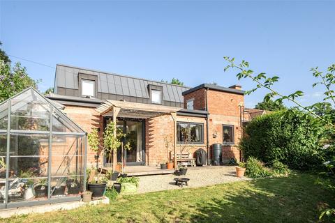 Bungalow - Gloucester Road, Somerset BA1
