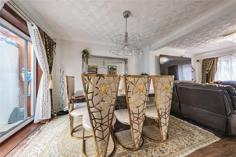 3 bedroom terraced house for sale, Keats Way, Middlesex8 Keats Way, UB7