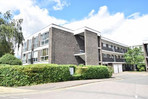 1 bedroom flat for sale, Burwood Court, Chelmsford, CM2 0TW
