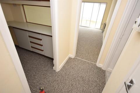 1 bedroom flat for sale, Burwood Court, Chelmsford, CM2 0TW