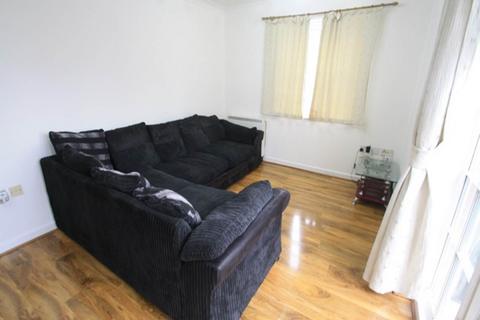 2 bedroom flat to rent, Queensberry Place, Manor Park, London