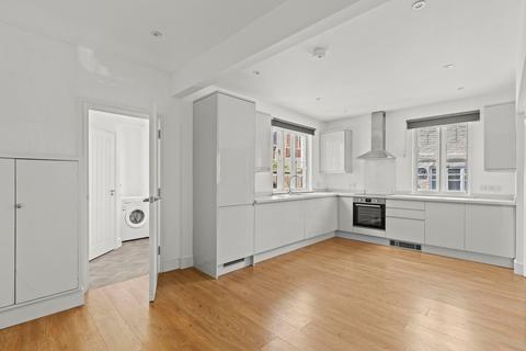 4 bedroom semi-detached house for sale, Church Street, Princes Risborough HP27
