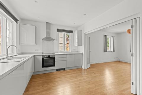 4 bedroom semi-detached house for sale, Church Street, Princes Risborough HP27