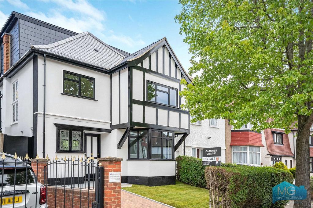 4 bedroom detached house to rent