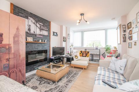 2 bedroom apartment for sale, Bowater House, Moor Street, West Bromwich