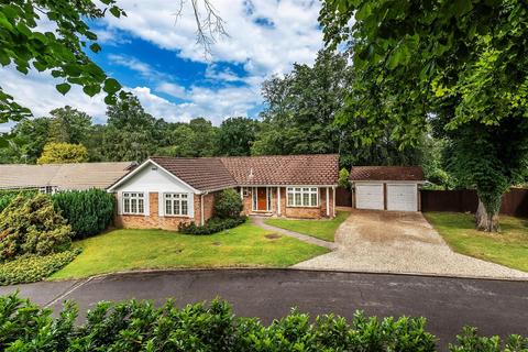 4 bedroom detached bungalow for sale, LEASIDE, GREAT BOOKHAM, KT23
