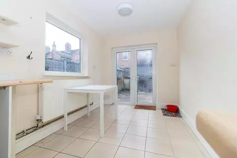 2 bedroom house to rent – pohled 5