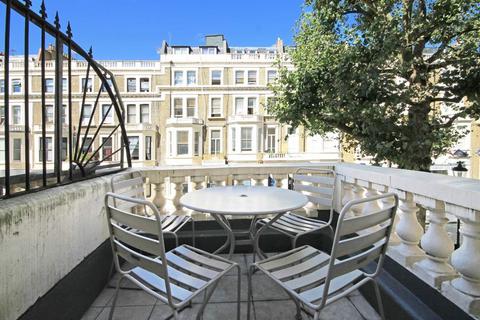 2 bedroom flat to rent, Penywern Road, London SW5
