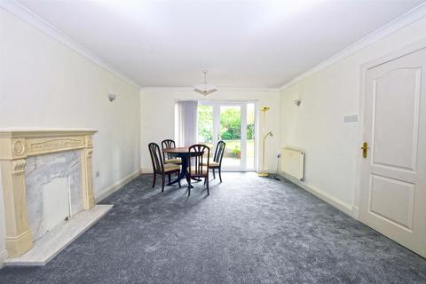 4 bedroom detached house for sale, Lambsfrith Grove, Hempstead, Gillingham