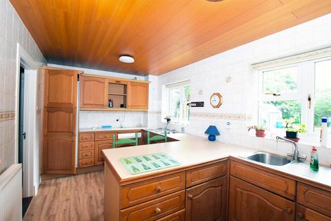 4 bedroom detached house for sale, Lambsfrith Grove, Hempstead, Gillingham