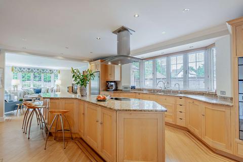 6 bedroom detached house for sale, Greenhill Road, Farnham, Surrey