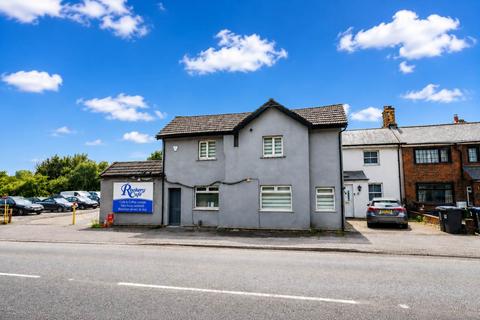 4 bedroom semi-detached house to rent, Rookery Cottages, Hatfield