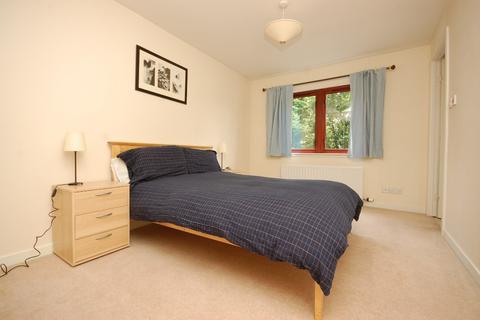 2 bedroom flat to rent, Knightswood Court , Flat 4, Anniesland, Glasgow, G13 2XN