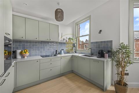 3 bedroom duplex for sale, Ebbsfleet Road, West Hampstead, London, NW2