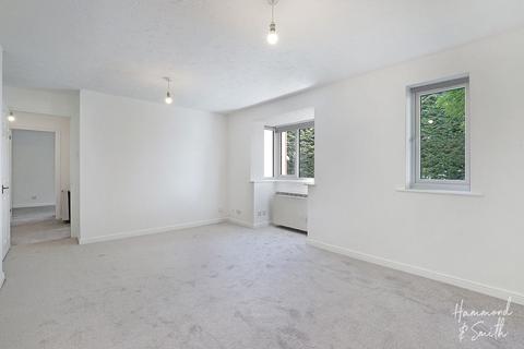 undefined, Woodland Grove, Epping CM16