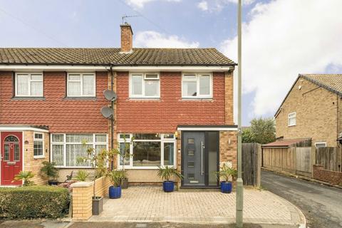 Stroud Way, Ashford TW15